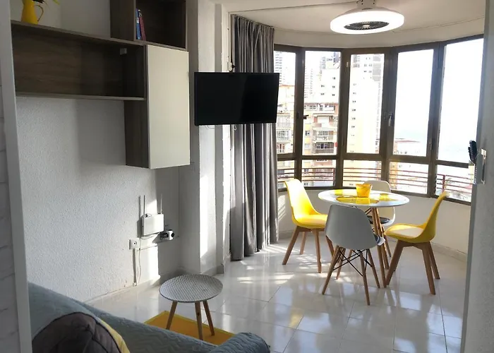 Milan Soria Luxury Coblanca Xii 아파트