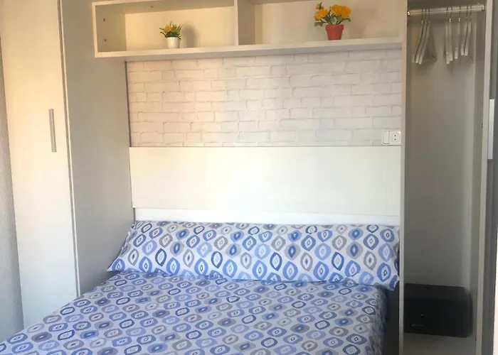 Milan Soria Luxury Coblanca Xii 아파트